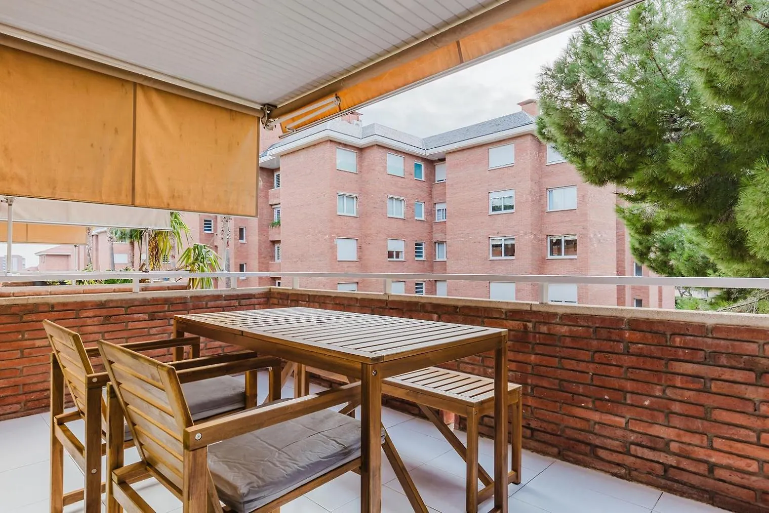 Blueground Pedralbes Pool Garden Ac Bcn-175 Lejlighed Barcelona